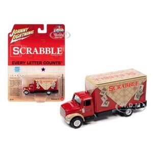Johnny Lightning Scrabble Pop Culture 2 1/64 Scale 1999 International Cargo Truc